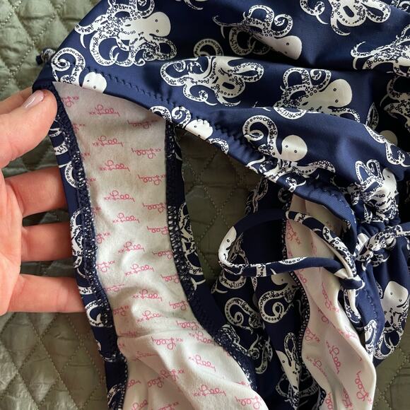 Lilly‎ Pulitzer Octopus Print One Piece Swimsuit Size XS Ruched Side Navy Blue - Picture 14 of 14